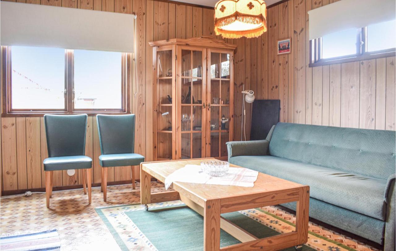 2 Bedroom Lovely Home In Koepingsvik Екстер'єр фото